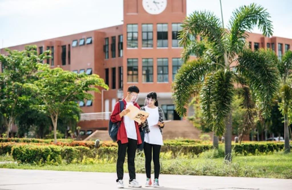 A Unique Private School in Singapore: Insworld Institute