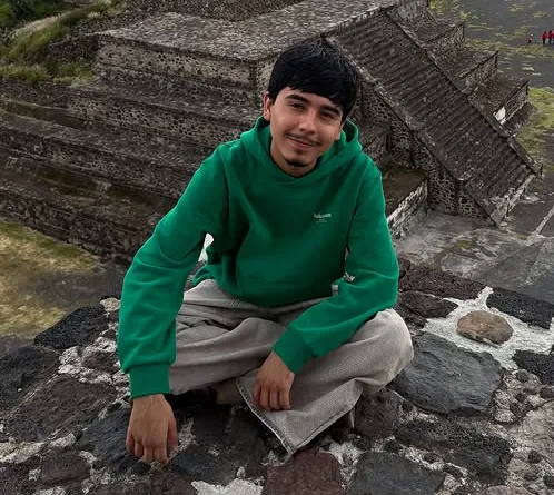 Ivan Cornejo Biography